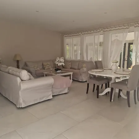 Villa Soleil Et Douceur *