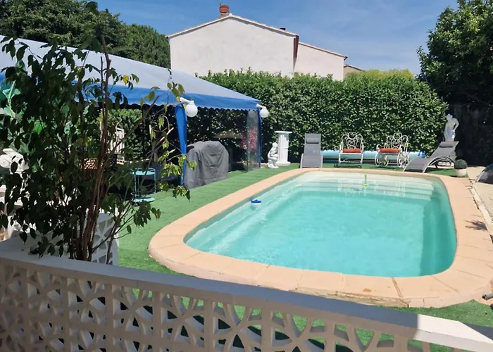 Soleil Et Douceur فيلة لا سين سور مير